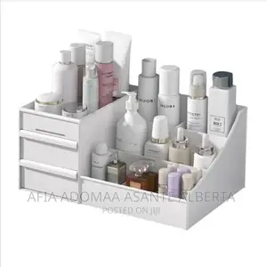 Fashion Makeup/Cosmetic Organiser Box With Drawers