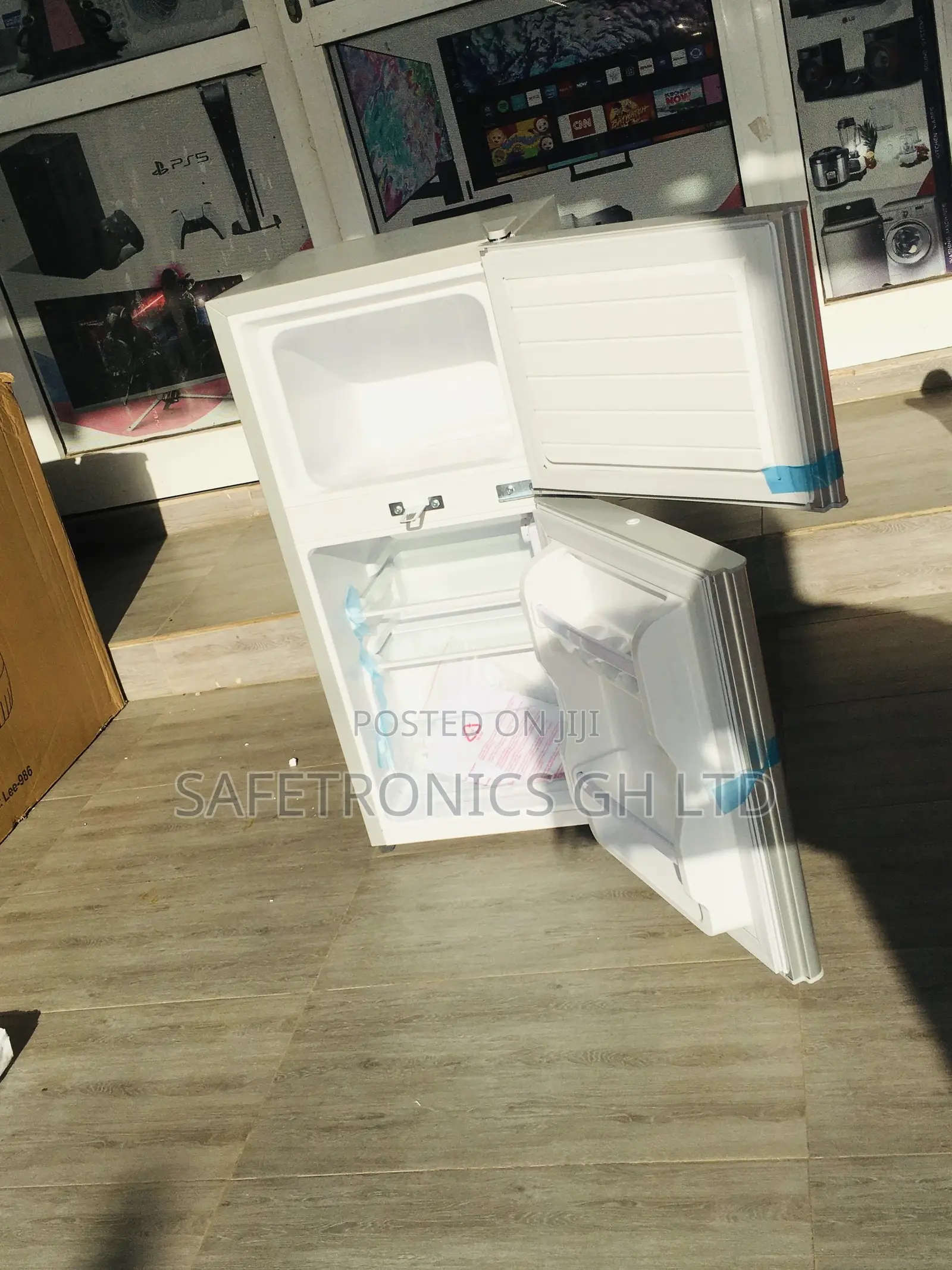 Sealed Doubledoor Nas2-120fl Topfreezer Gray Fridge Electric