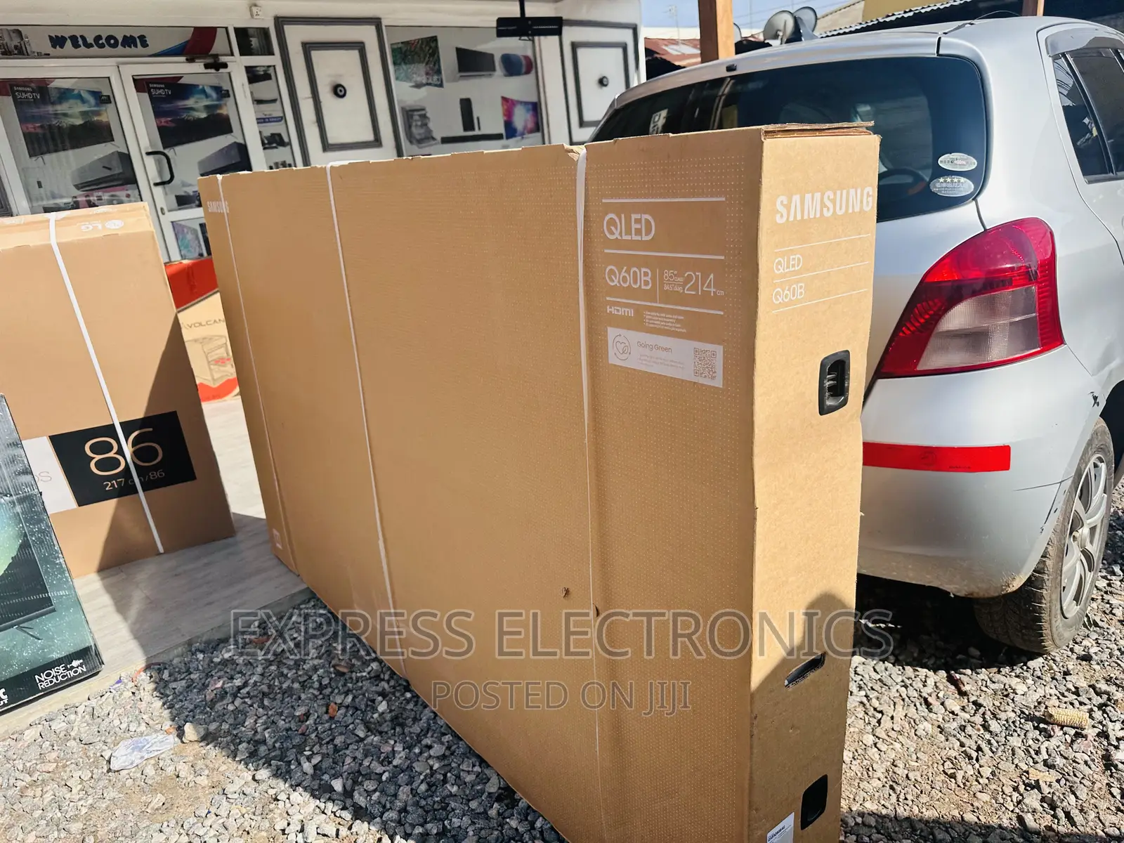 Wide Viewing Angle UHD QLED Samsung 85”Q60B