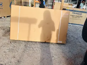 Bluetooth Dolly Audio UHD Smart Samsung 65”Bu8000