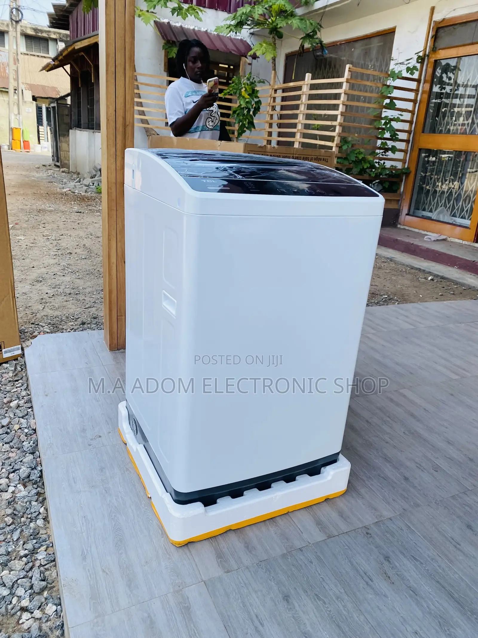 TCL 8kg Top Load Electric Washing Machine 