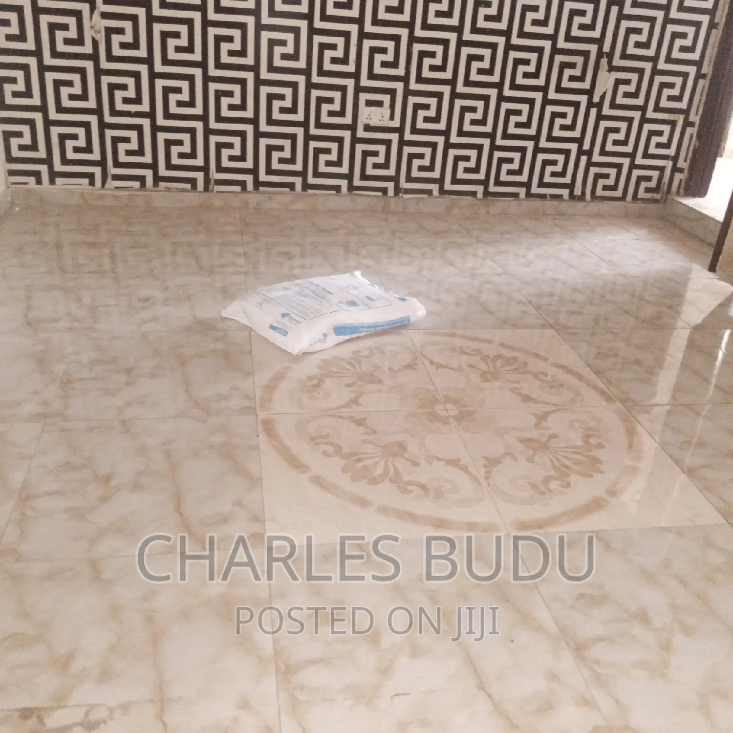 1bdrm Apartment in Roma Estate, Dansoman for rent