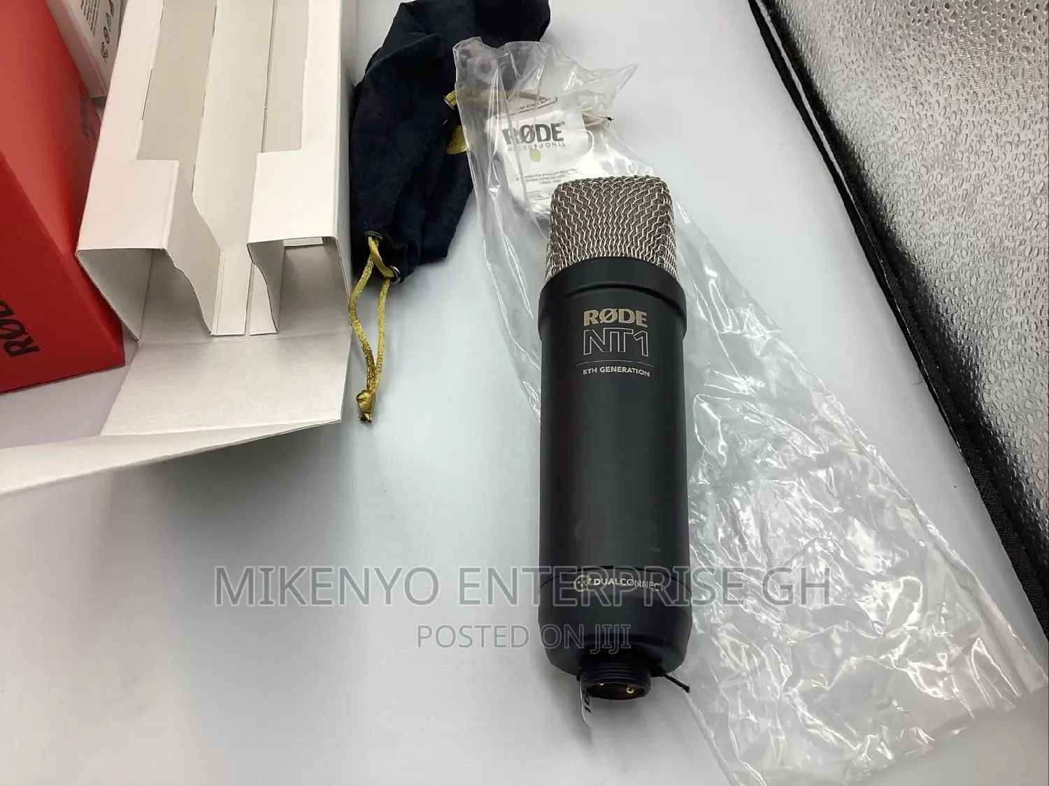 Rode Nt1 5th Gen Condenser Microphone