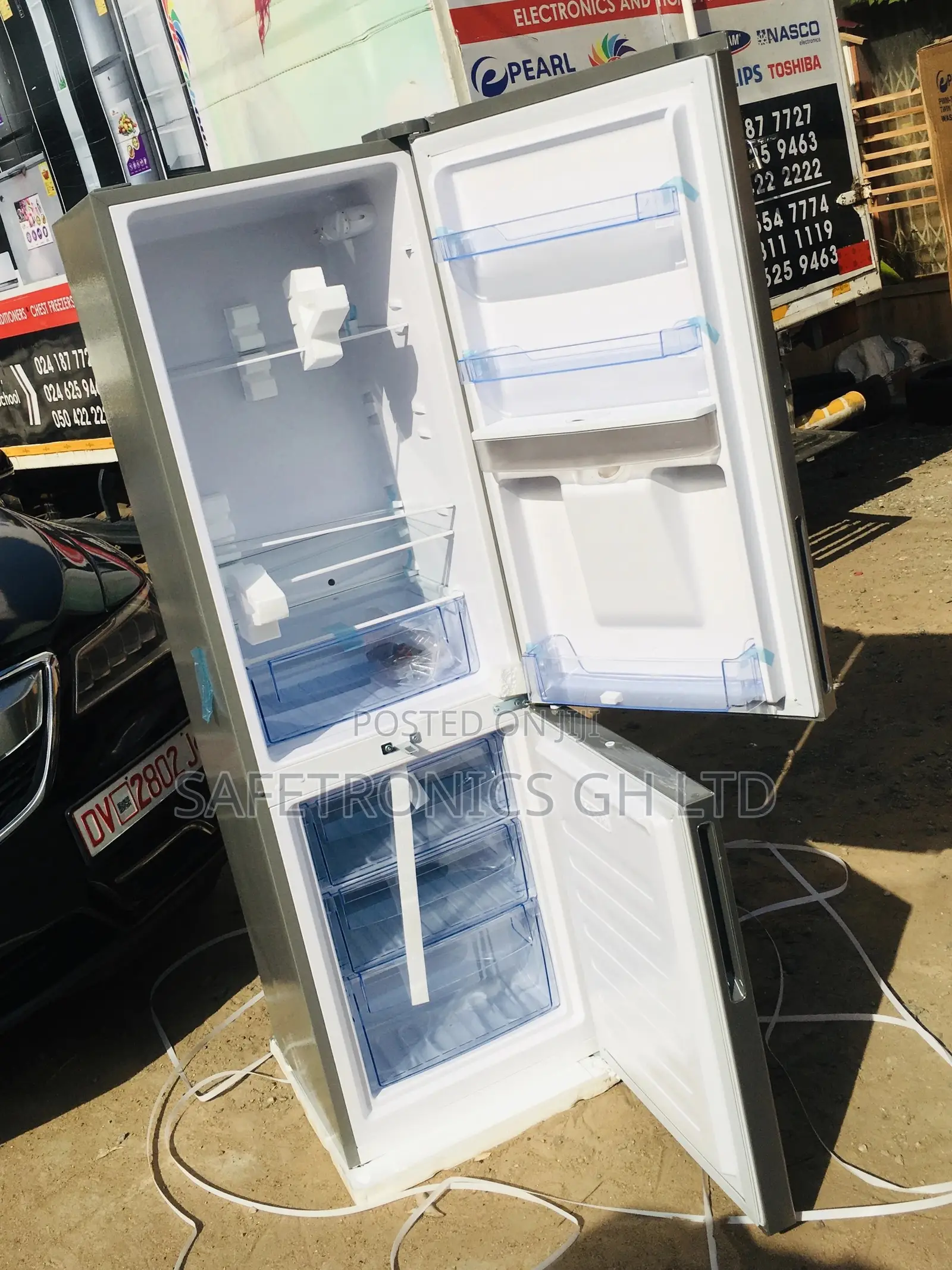 251 Liters Doubledoor Pearl Pf-330bwd Bottomfreezer Fridge