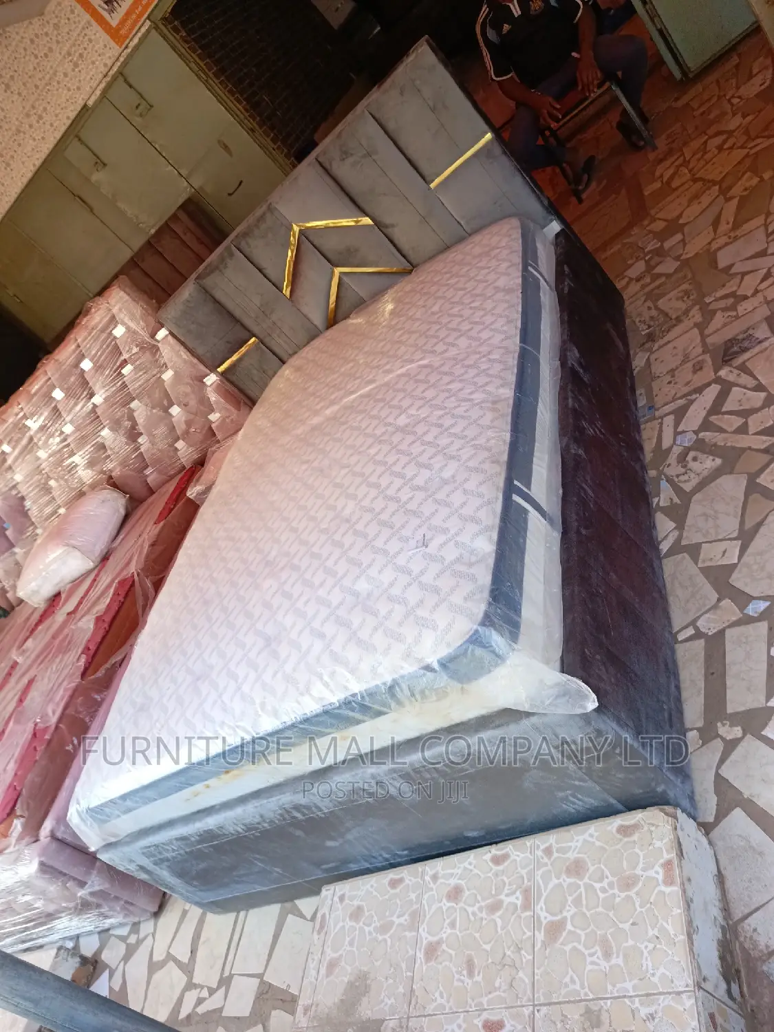 Lovely 60x80 Queen Size Bed With Mattress. Free Deliver