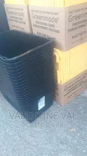 Greenmode Black/Yellow Container's