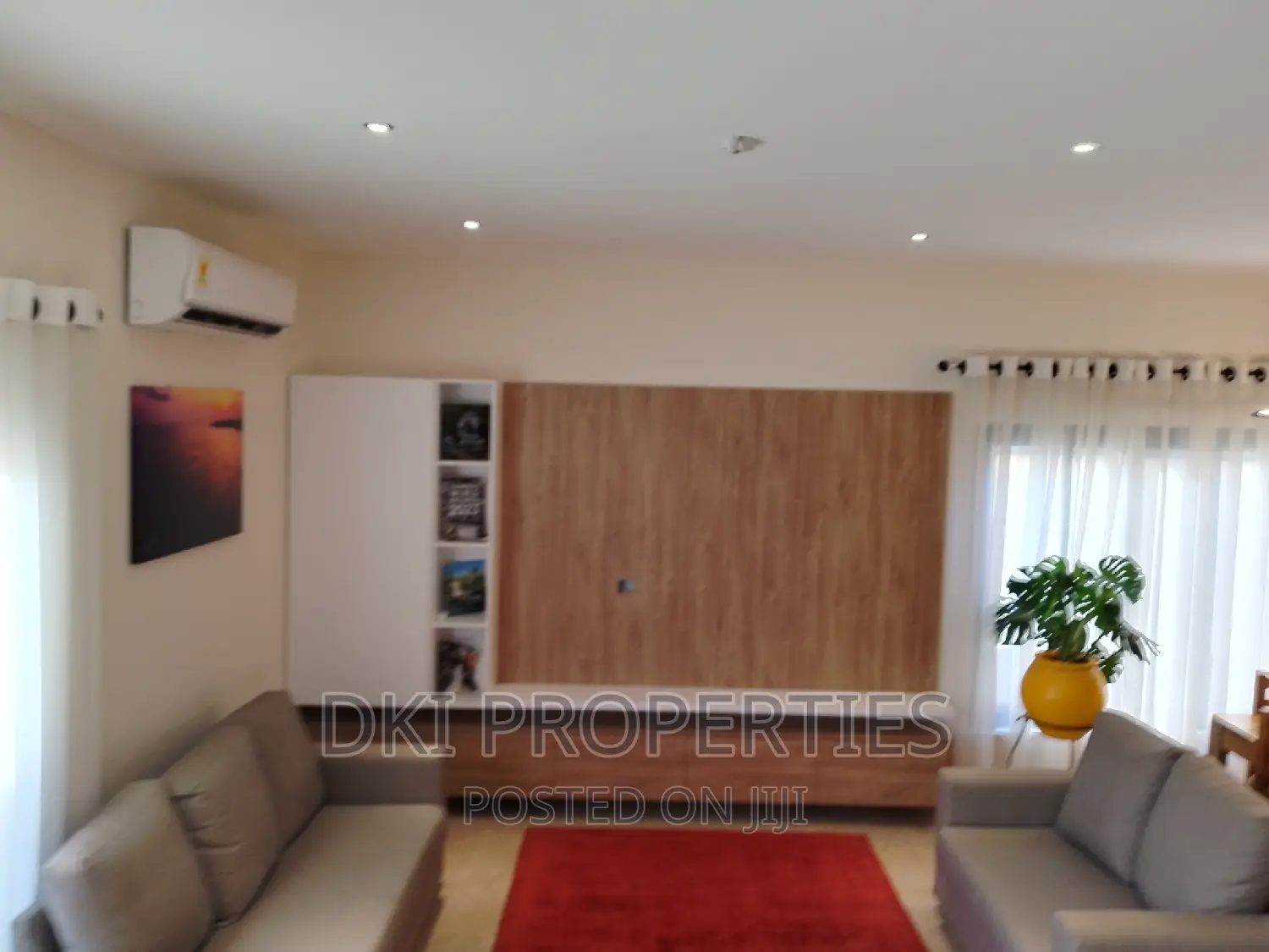 4bdrm House in Dki Properties, Oyarifa for sale