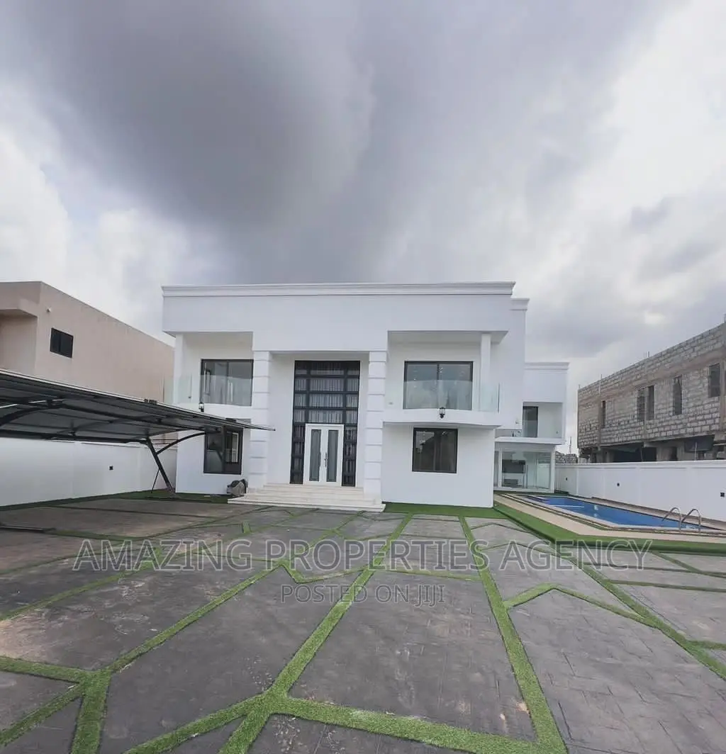 4bdrm House in East Legon for sale