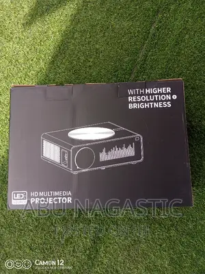 Brand New Touyinger Q9 7000 Lumens Brightness Projector