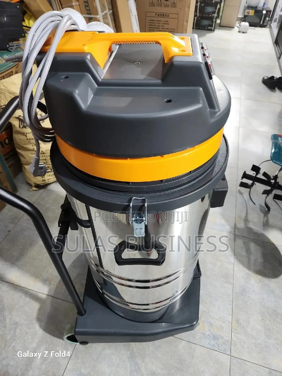 Karcher Vaccum Cleaning Machine