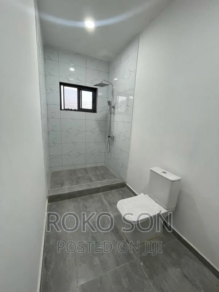 4bdrm Duplex in Dr Roko, East Legon for sale