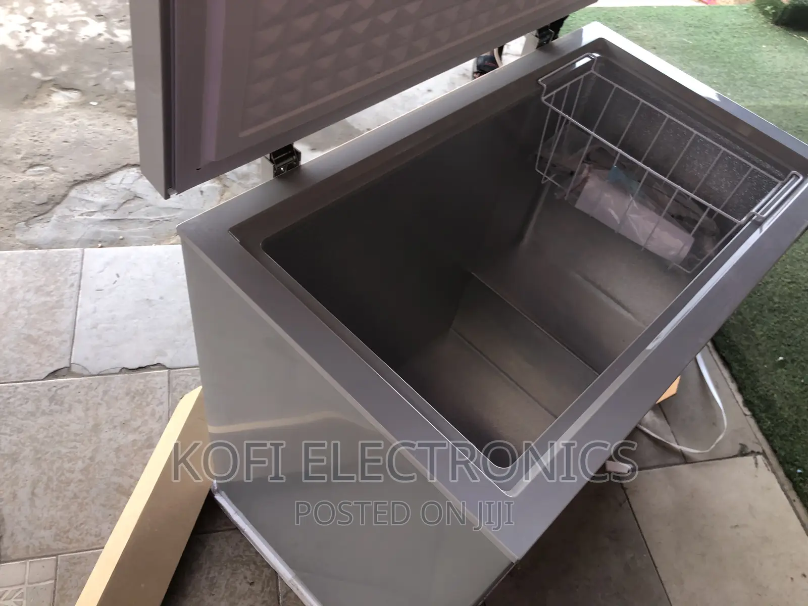 No Frost Tech Zara 200 Litres Chest Freezer