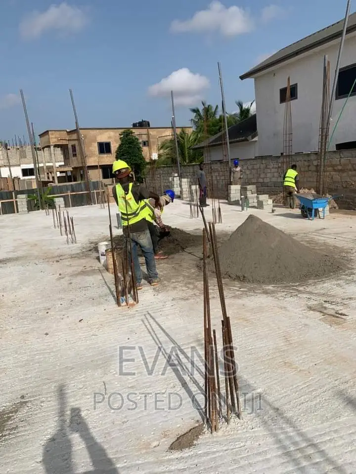 Building Contractor 1