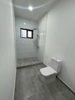 4bdrm Duplex in Pleasant Properties, East Legon for sale