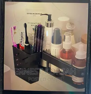 Photo - Bathroom Shelve