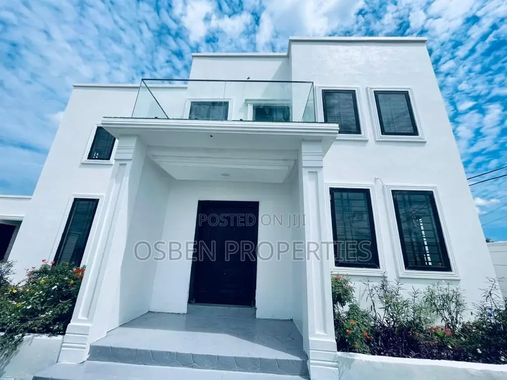 Furnished 5bdrm Duplex in Pleasant Properties, East Legon for sale