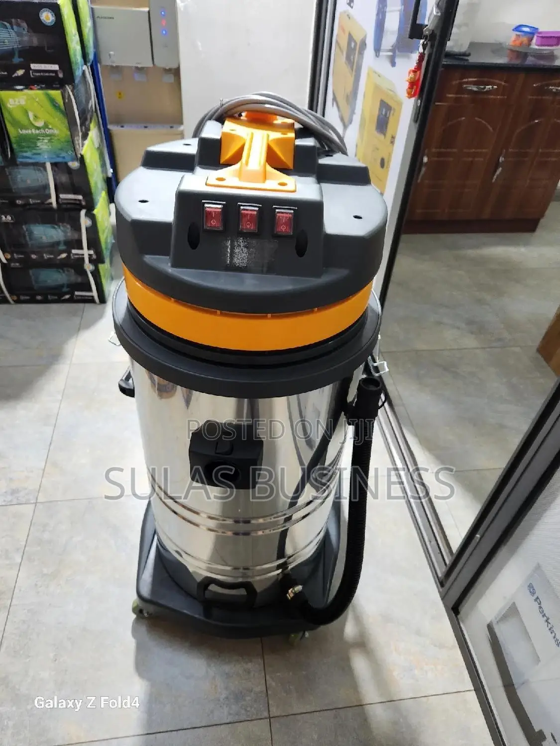 Vacuum Cleaner