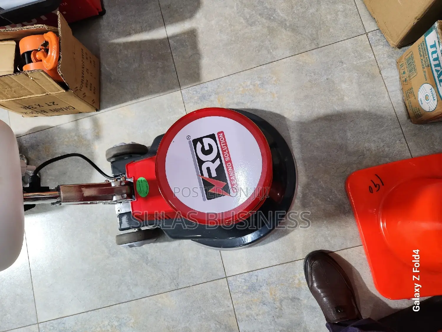 Floorscraber