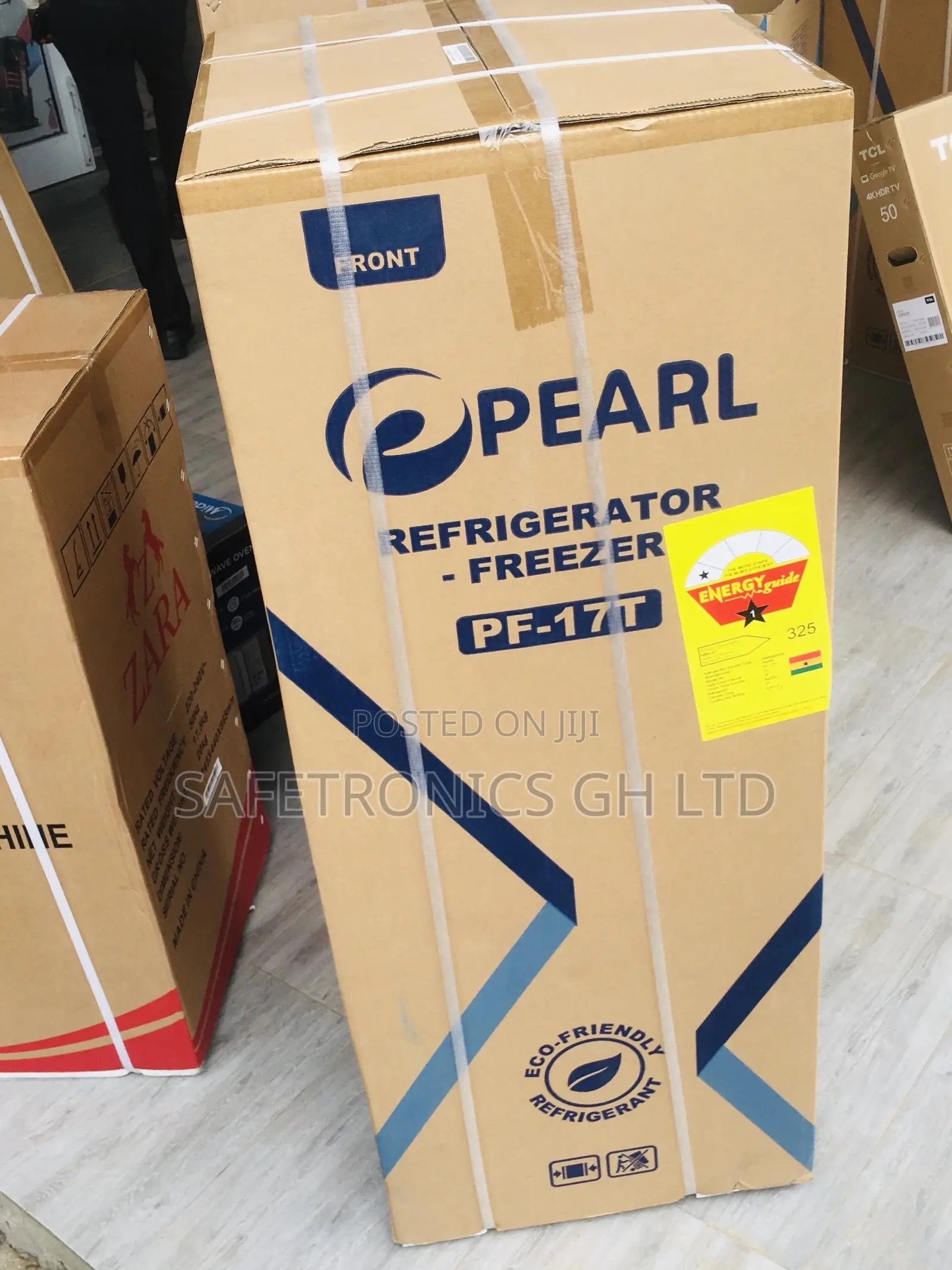 Pearl PF-17T Black Glass Doubledoor Topfreezer Fridge