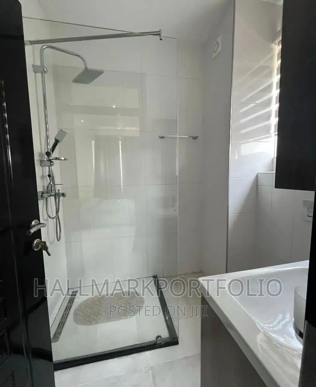 Furnished 2bdrm Apartment in Cantonments for rent