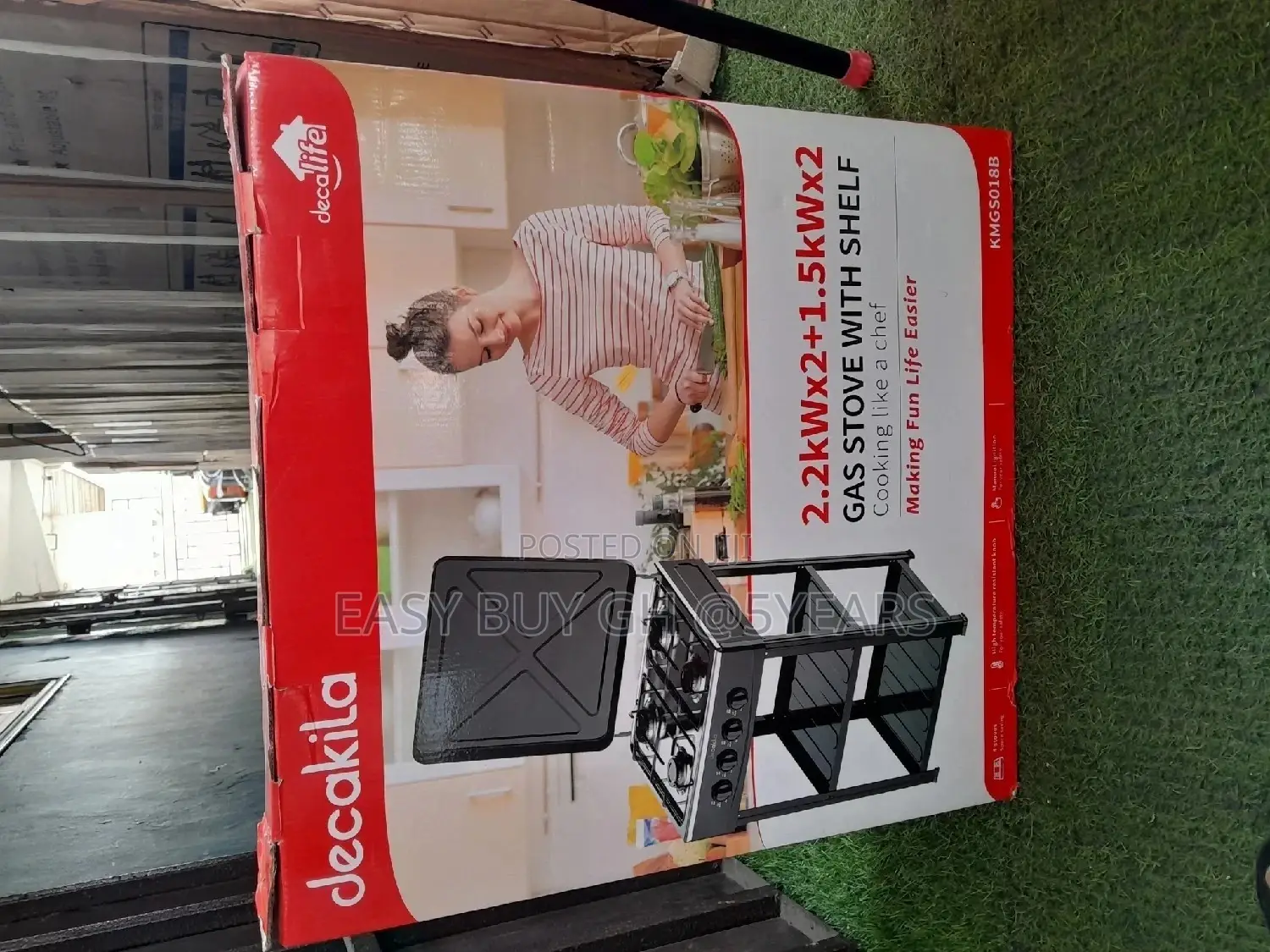 Decakila Gas Stove With Shelves in Box