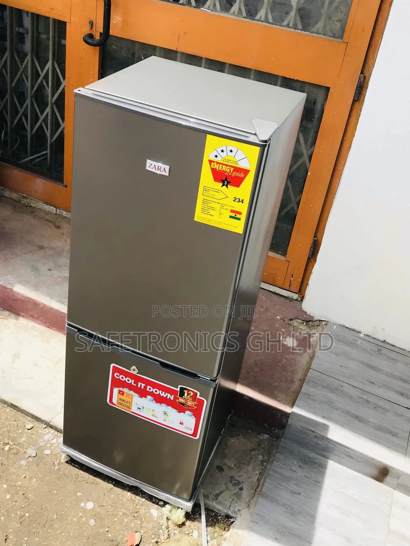 Purchase Doubledoor Zara-180bf Bottomfreezer Fridge 