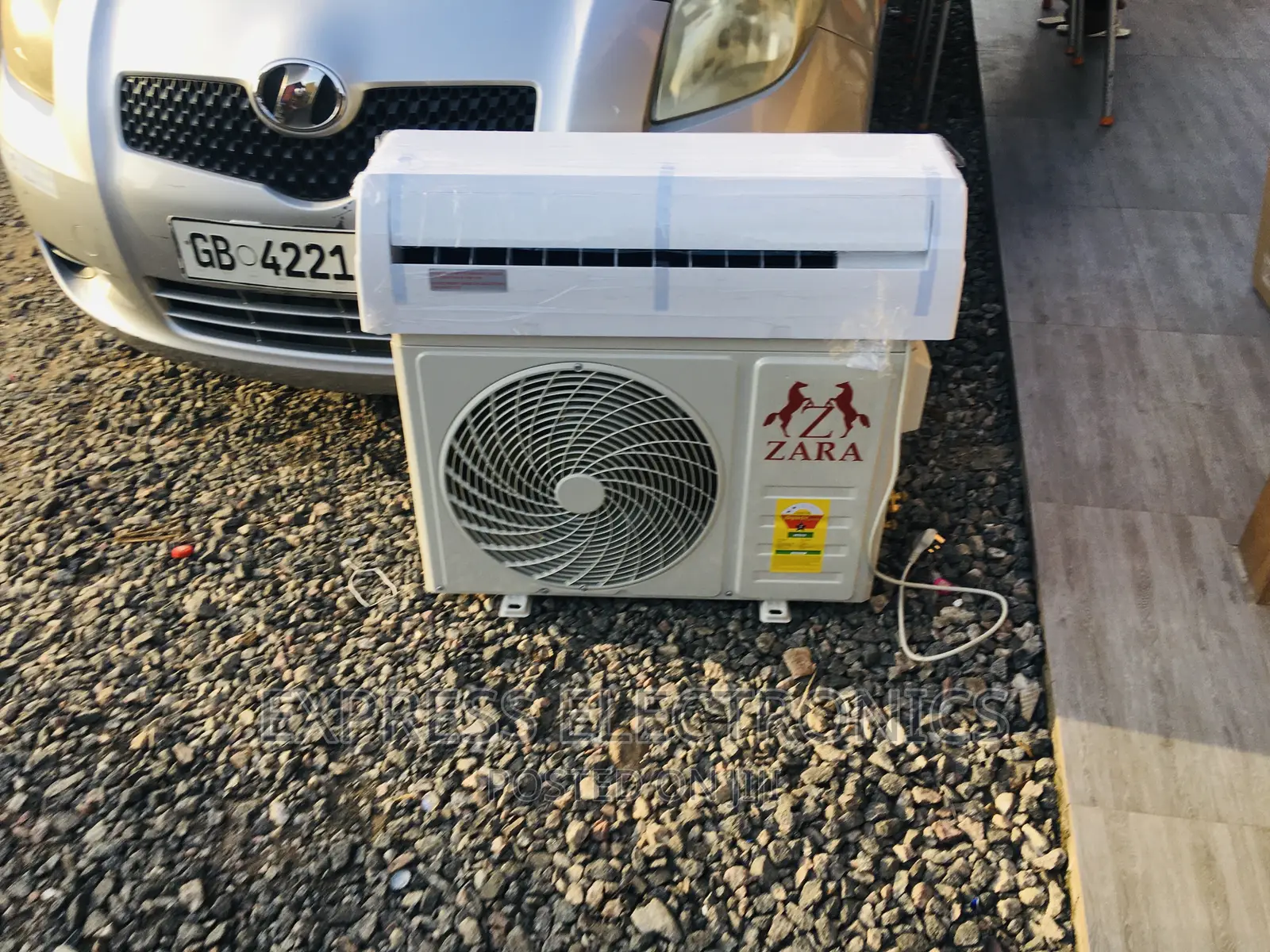 Hurry and Grab Zara Split R410 Gas 1.5hp AC