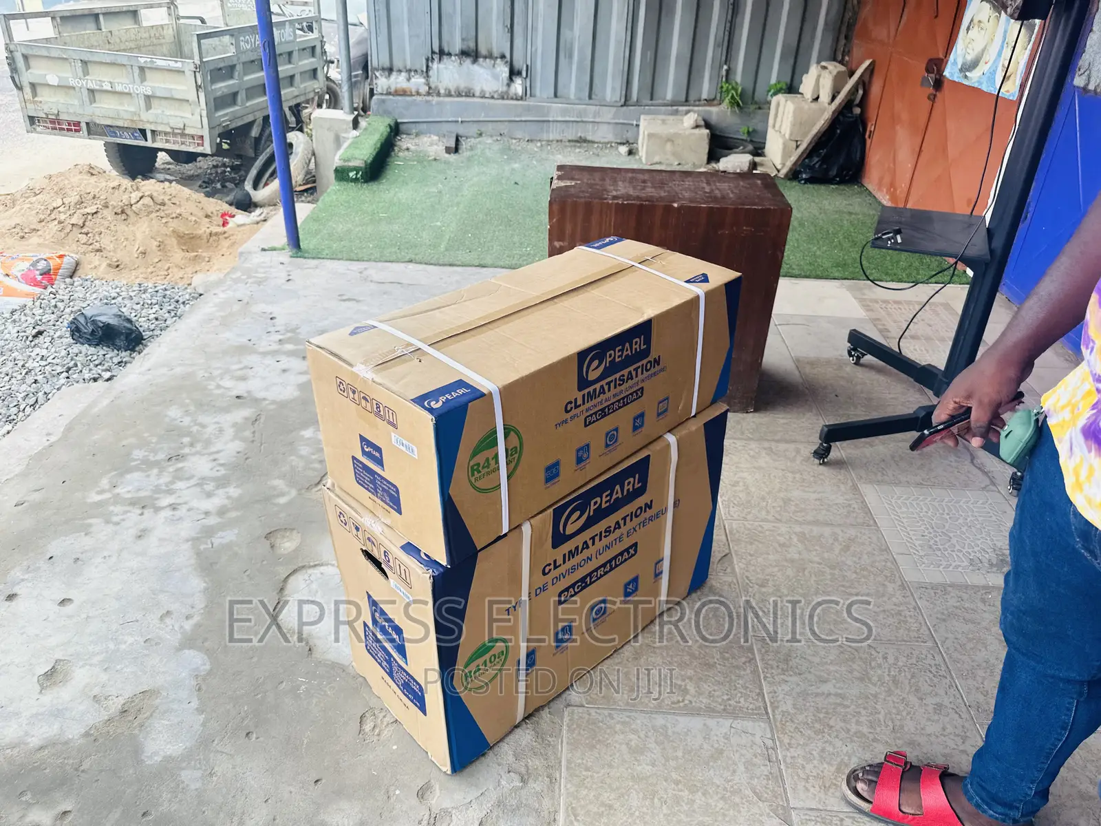 Grab Your Favorite  Pearl 1.5hp Split R410 Gas