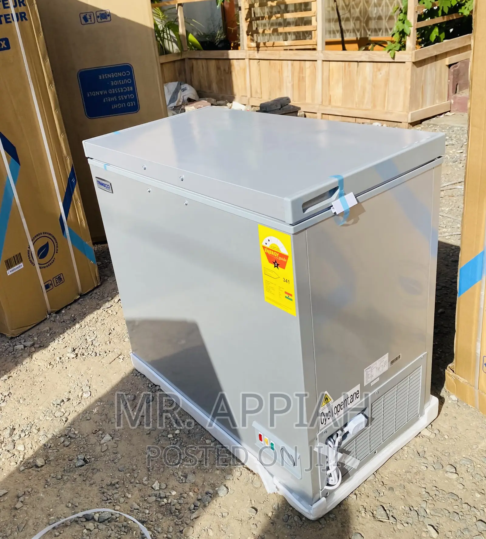 Buy Door Nasco Nas -250fl Double Door Electric Freezer.