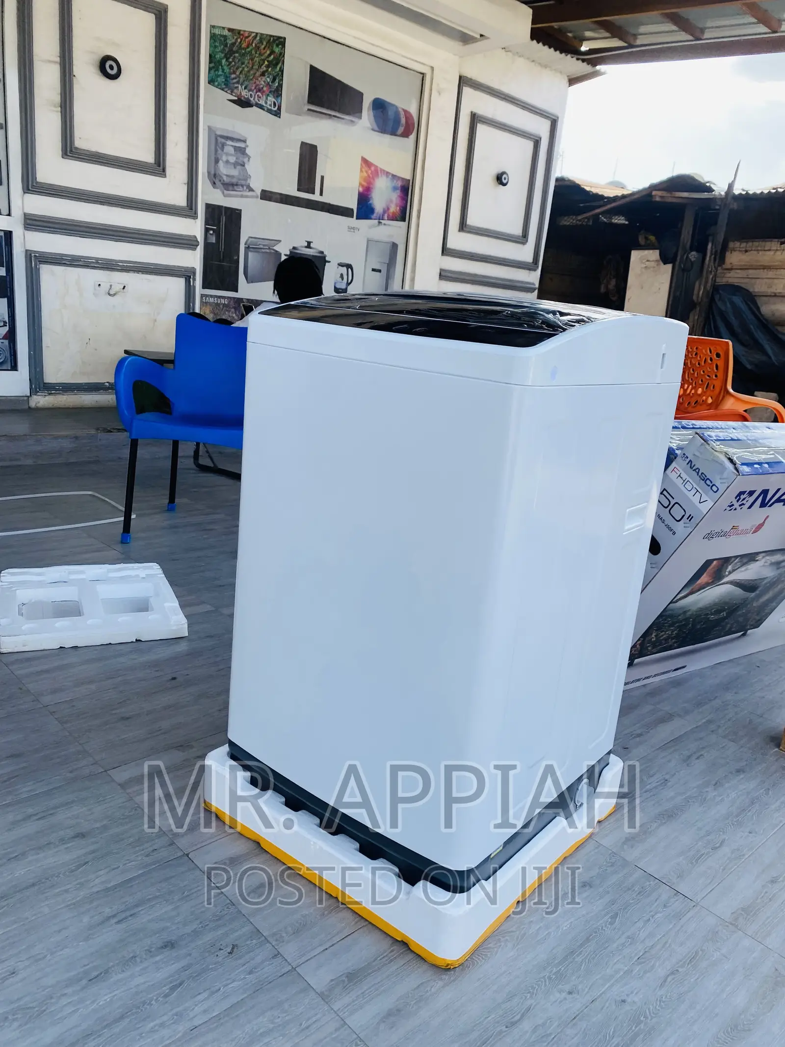 Energy and Cost Saving TCL 8kg Electric Washing Machine.