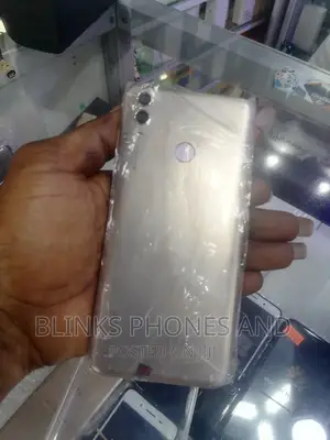 New Huawei Honor 8C 64 GB Gold