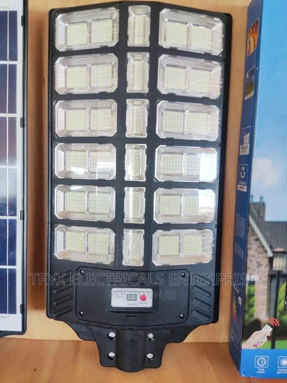 Galaxy HQ Wide Angel Solar Street Light (1000W)