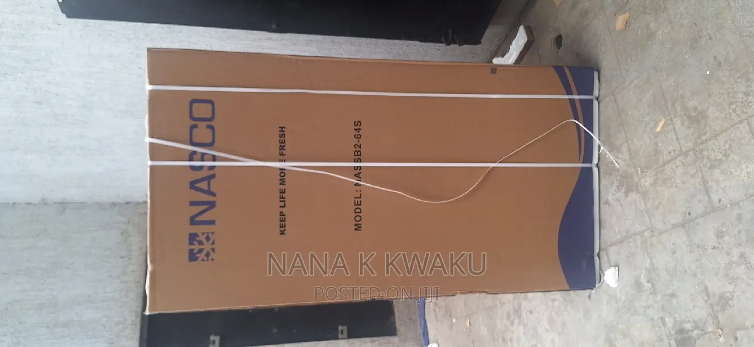 Side by Side Nasco NASSB2-64S Fridge and Freezer