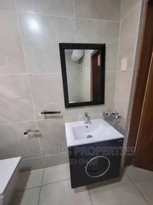 3bdrm Townhouse/Terrace in Cantonments for sale
