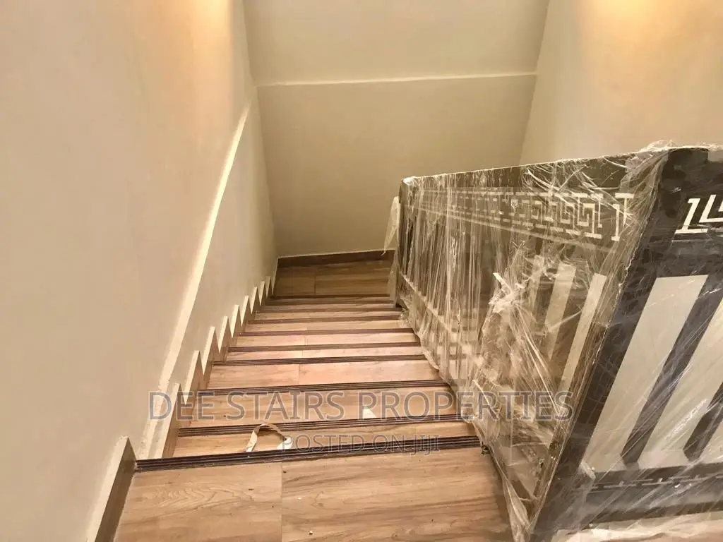 4bdrm House in Tse Addo Round About, Labadi for sale