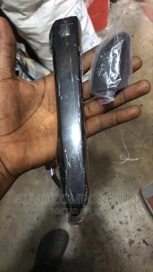 Honda Cr-v 2017 Door Handle. All Types of Auto Door Handles