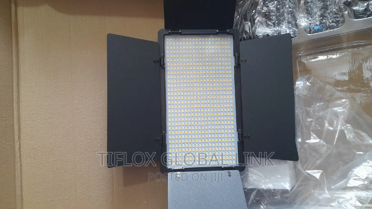 Led Studio Light With Battery