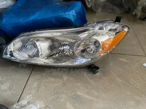 Matrix 2010 Headlights Pair