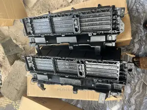 Honda CRV Shutter Grill
