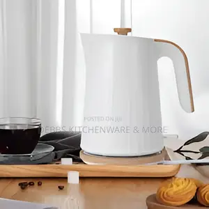 Cream and Wood Textured Scandi Fast Boil Kettle 1.7L