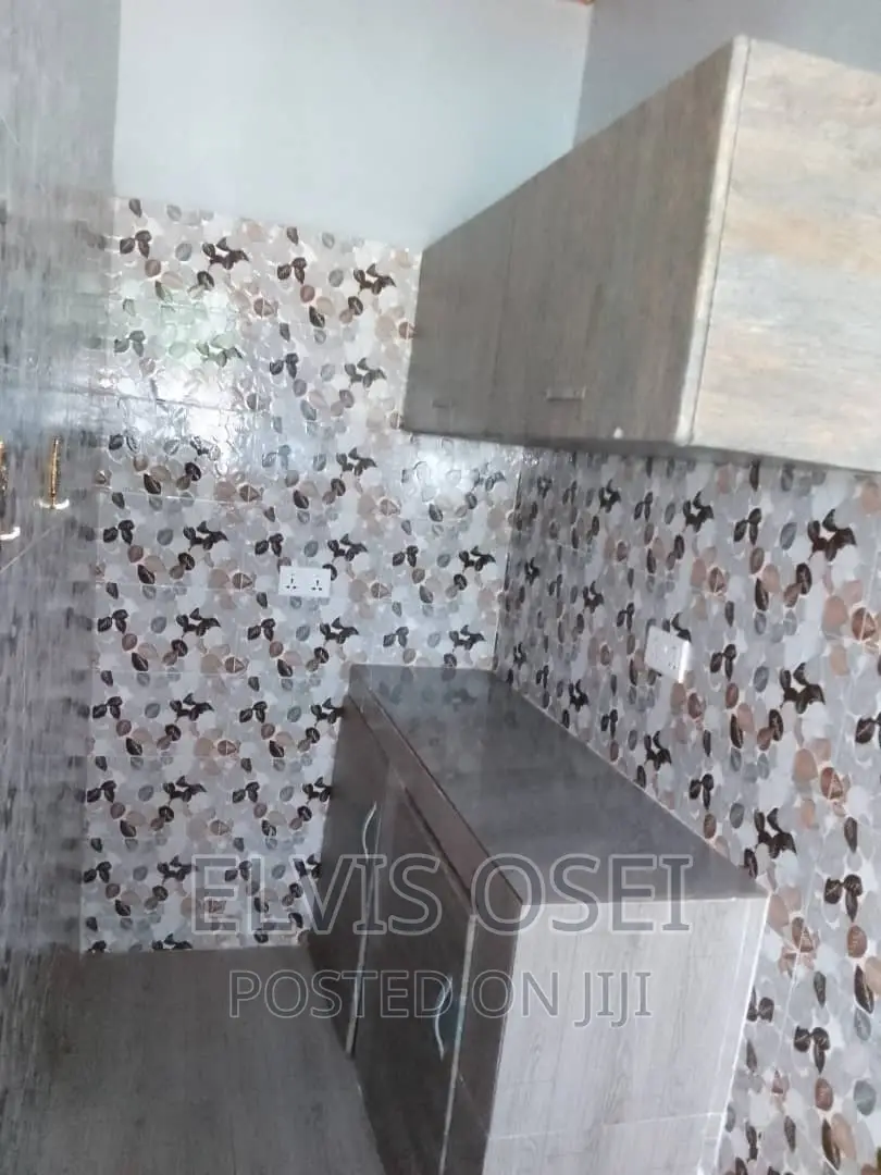 1bdrm Apartment in Kwashieman Beento for rent
