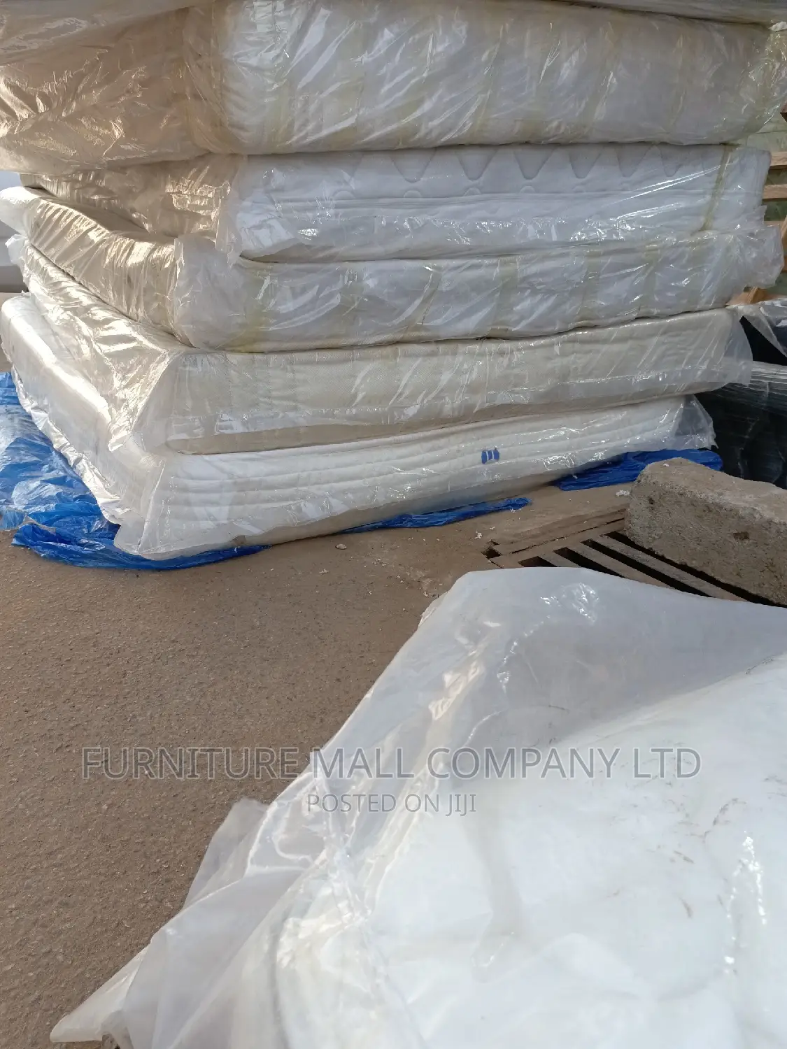 Orthopedic Queen Size Mattress 60x80. Free Delivery