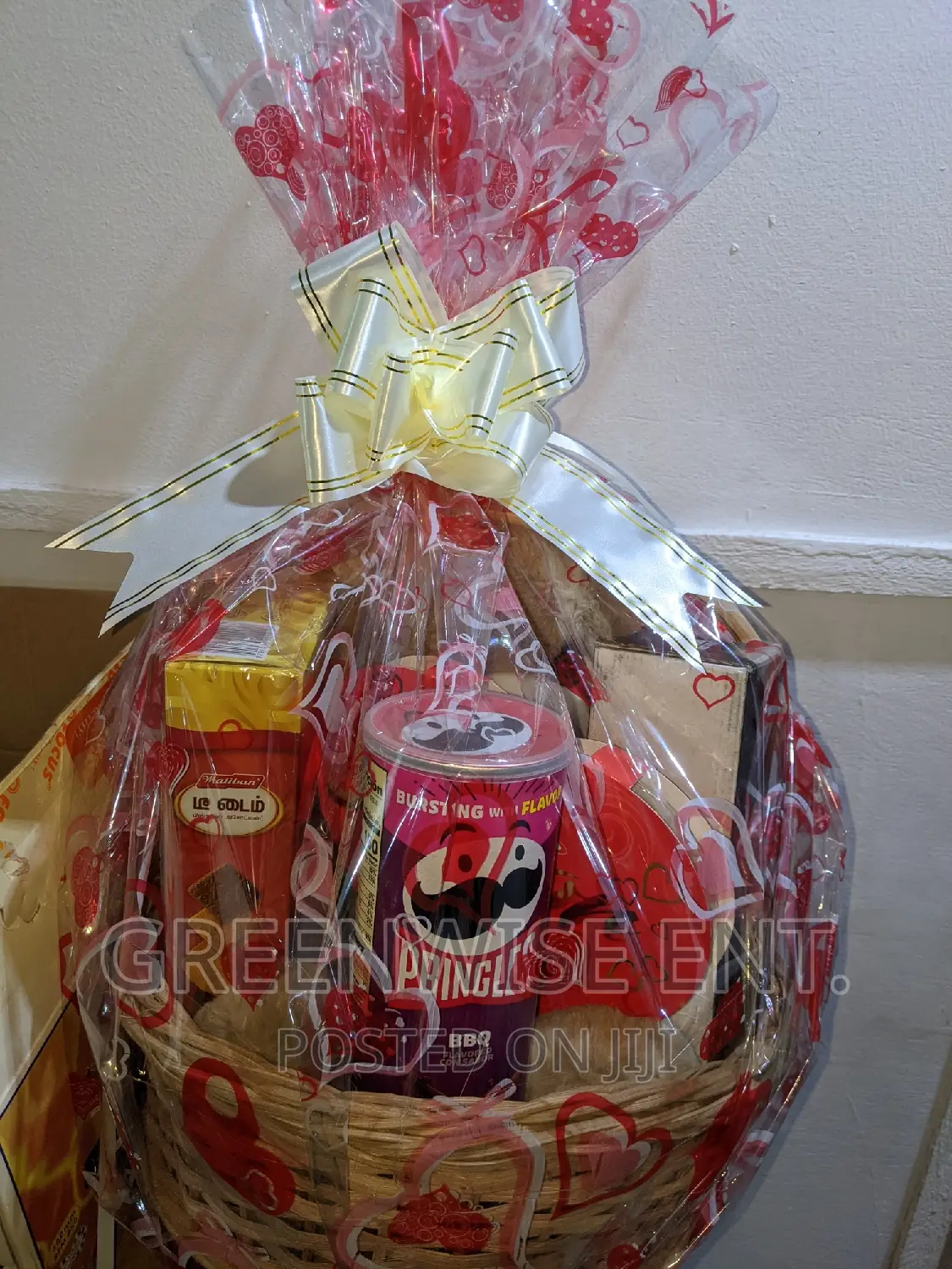 Lovely Valentine's Day Gift Hamper