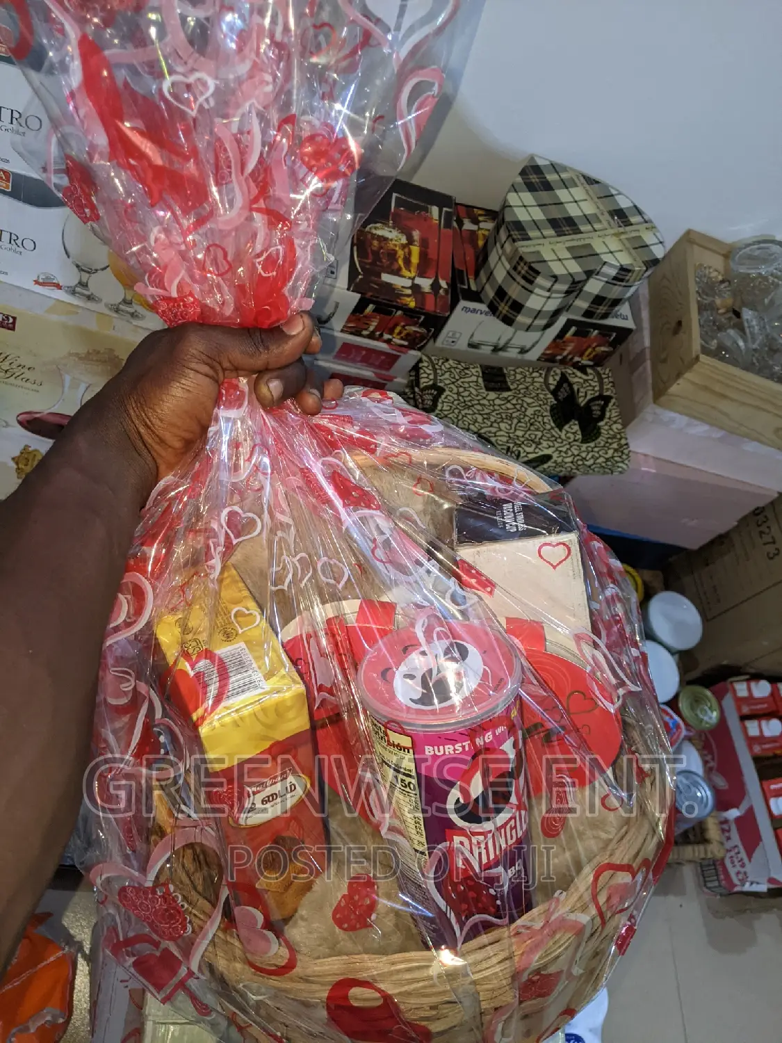 Lovely Valentine's Day Gift Hamper