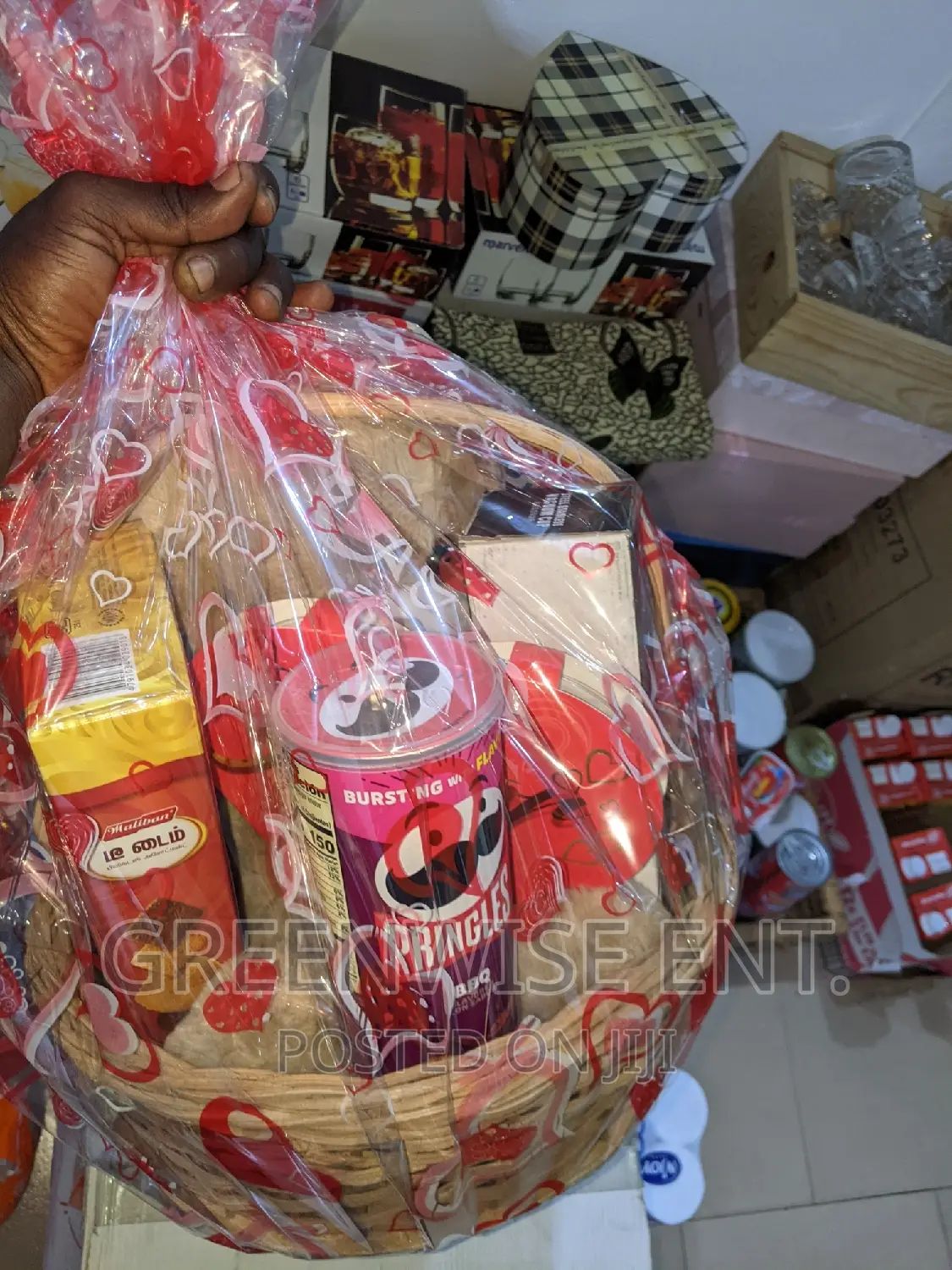Lovely Valentine's Day Gift Hamper
