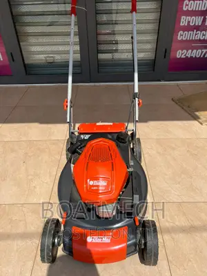 Oleo-mac Heavy Duty Rotary Petrol Lawnmower