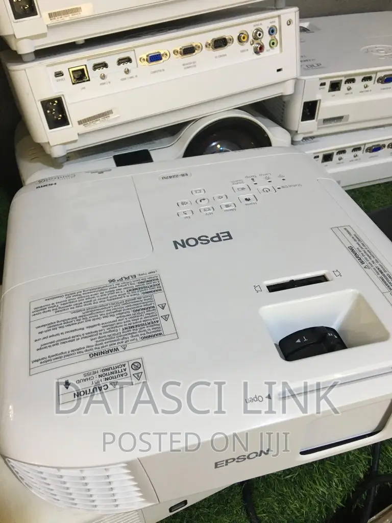 Epson Eb - 2247u Fullhd 1080p Pro Projector