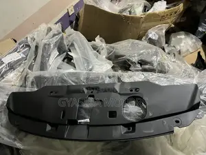 CRV 2010-2011 Radiator Panel