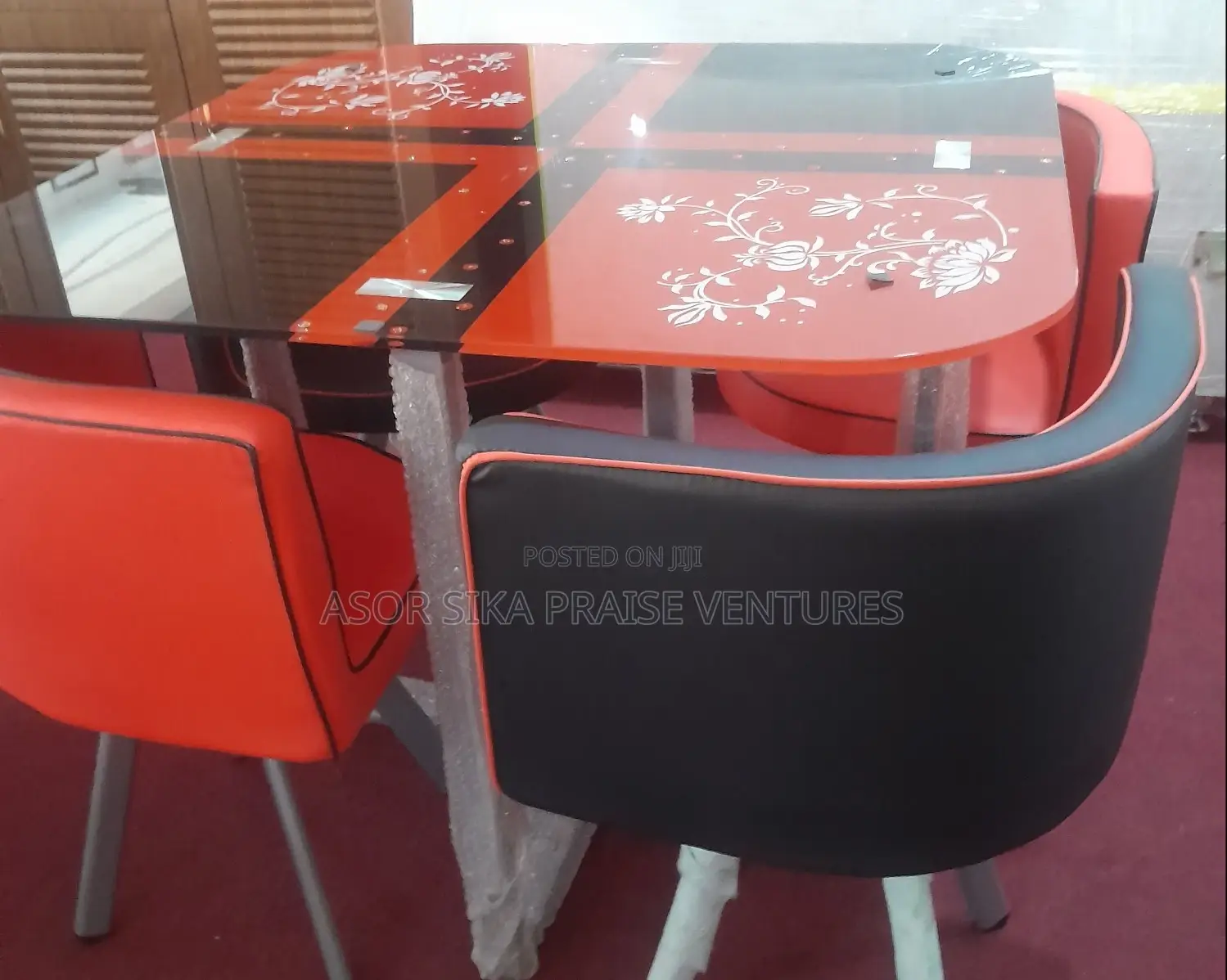 Dinning Table and Chair