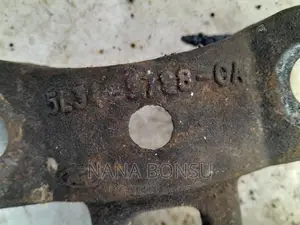 Ford F150 Rear Set of 2 Leaf Springs U-Bolts With Plates 5L3